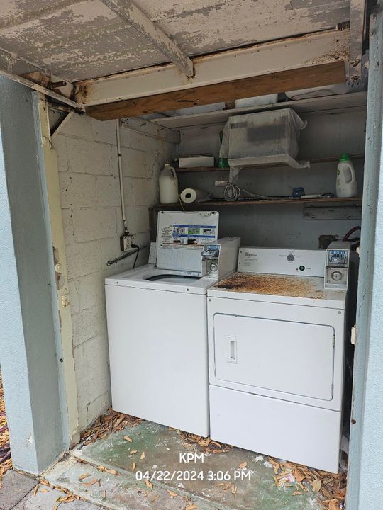 出租: $1,700 (0 贝兹, 1 浴室, 500 平方英尺)