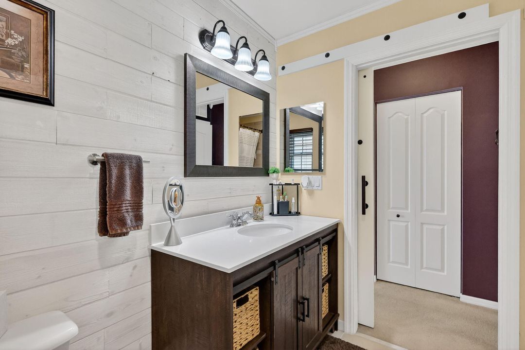 For Sale: $290,000 (3 beds, 2 baths, 1350 Square Feet)