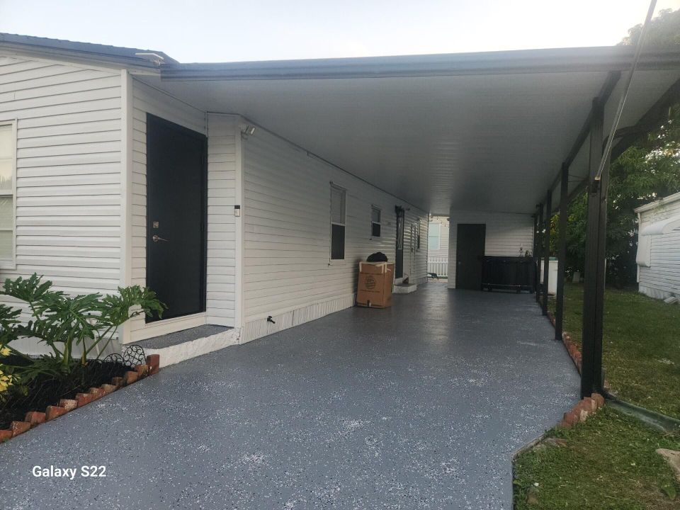 For Sale: $215,000 (3 beds, 2 baths, 1280 Square Feet)