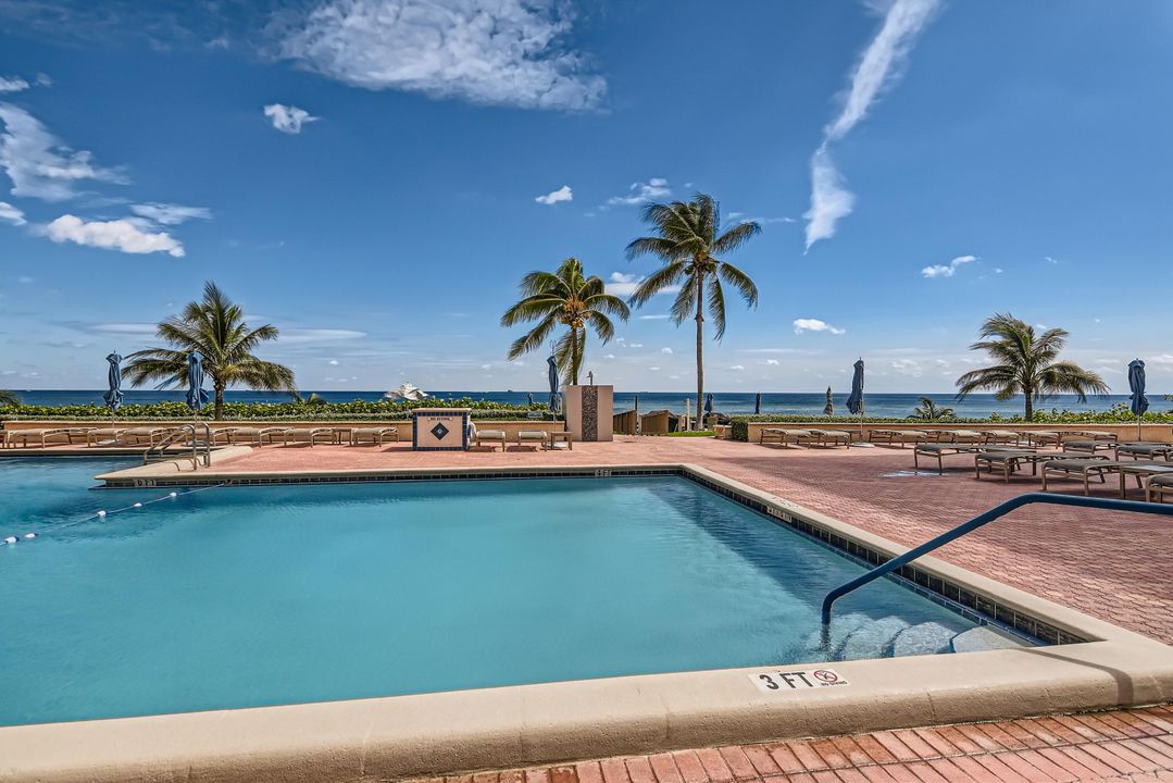 En Venta: $325,000 (1 camas, 1 baños, 940 Pies cuadrados)