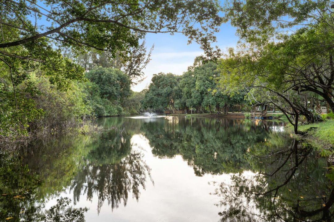For Sale: $950,000 (3 beds, 2 baths, 1440 Square Feet)