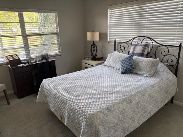 For Sale: $125,000 (2 beds, 1 baths, 835 Square Feet)