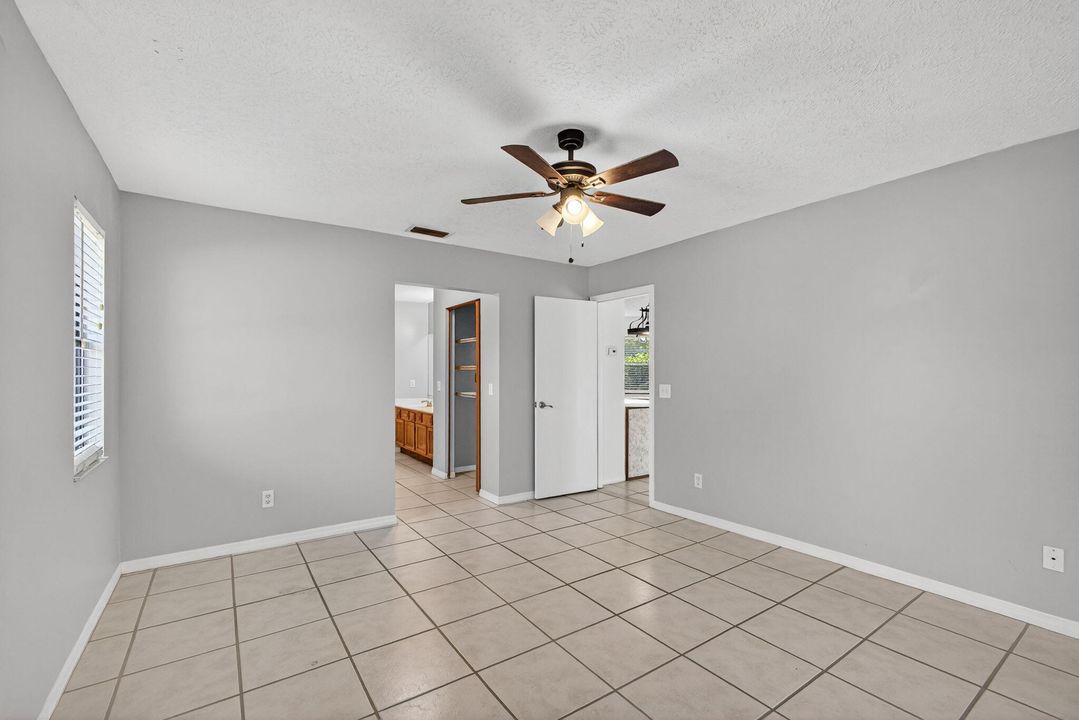 For Sale: $439,000 (3 beds, 2 baths, 1224 Square Feet)
