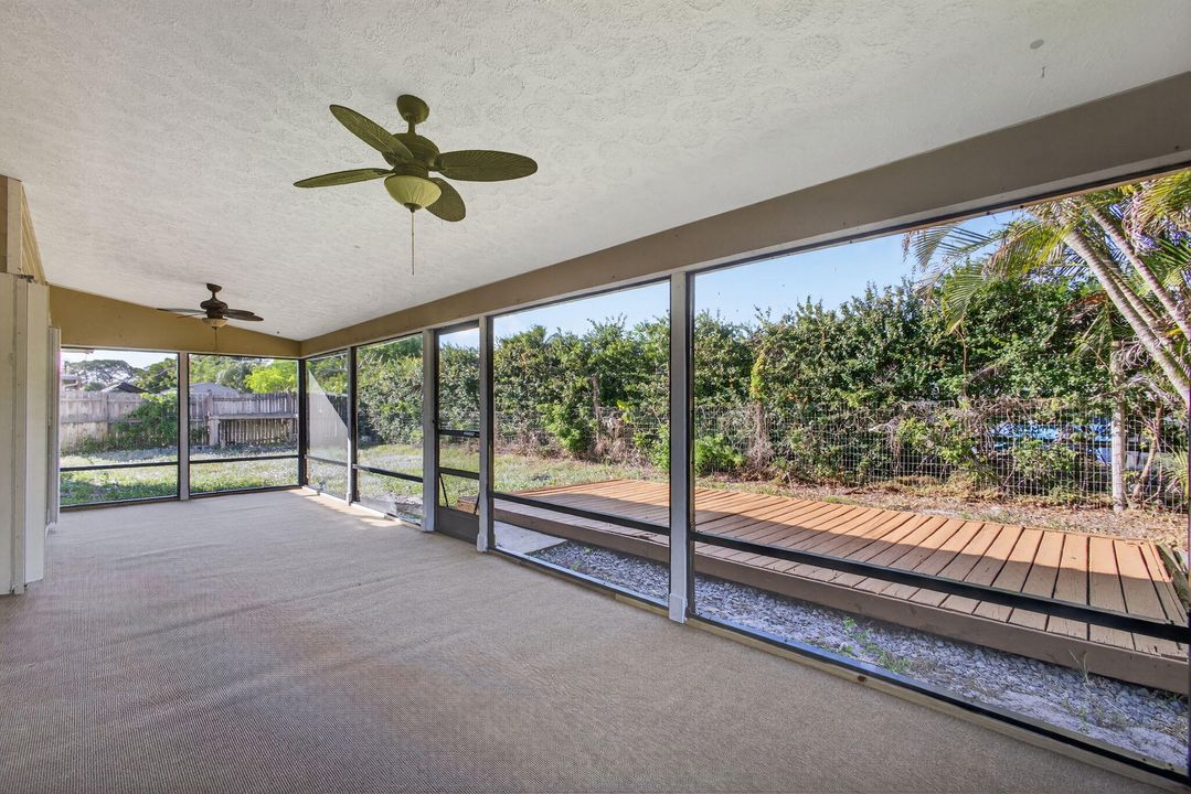 For Sale: $439,000 (3 beds, 2 baths, 1224 Square Feet)