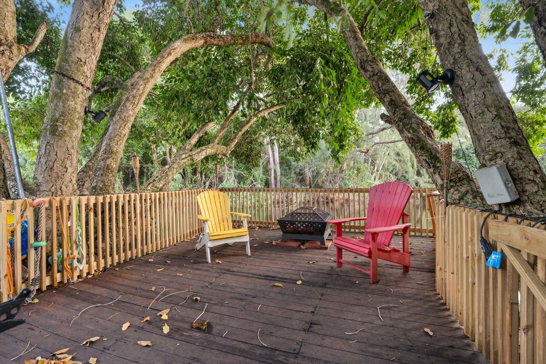 For Sale: $950,000 (3 beds, 2 baths, 1440 Square Feet)