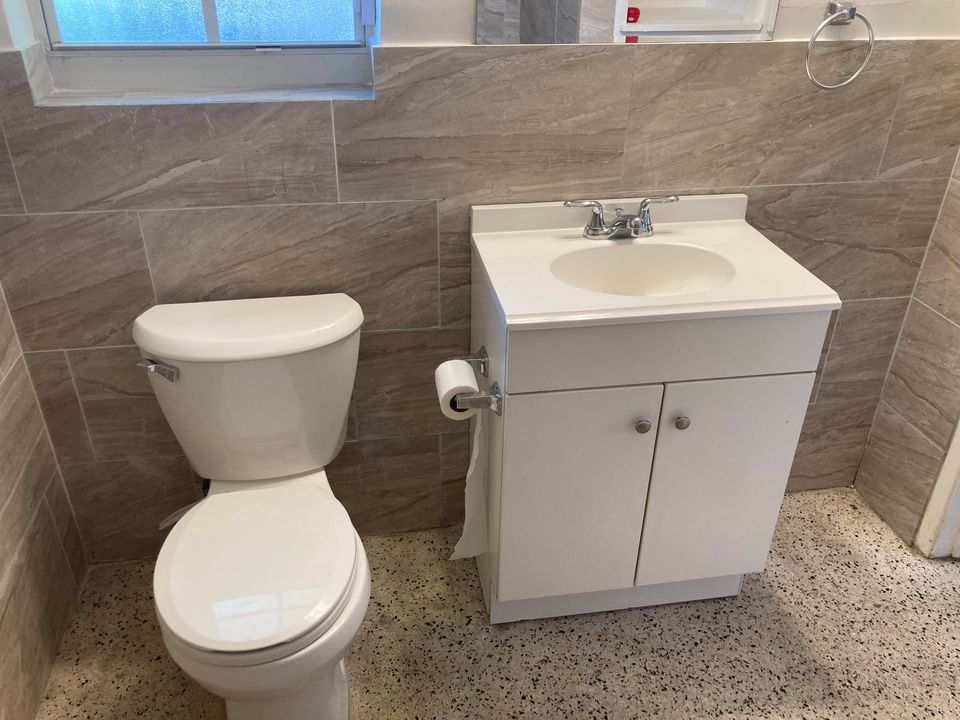 En Renta: $1,500 (1 camas, 1 baños, 700 Pies cuadrados)