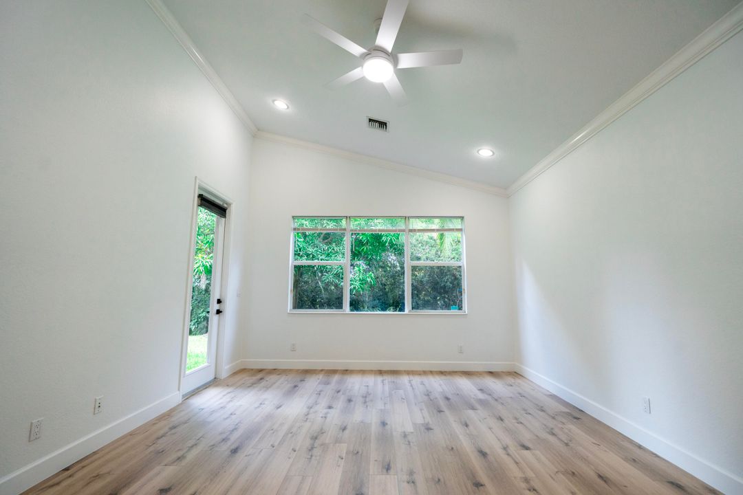 待售: $435,000 (4 贝兹, 2 浴室, 2731 平方英尺)