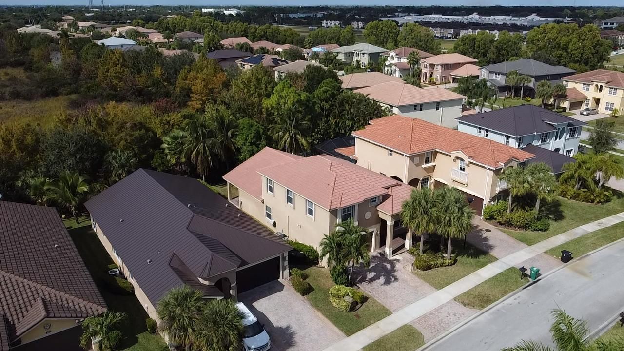 待售: $435,000 (4 贝兹, 2 浴室, 2731 平方英尺)