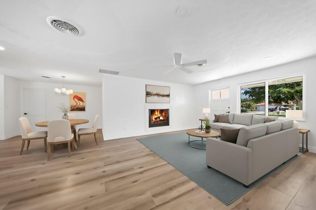 For Rent: $6,800 (3 beds, 2 baths, 1376 Square Feet)