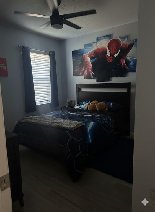 For Rent: $2,800 (4 beds, 2 baths, 1913 Square Feet)