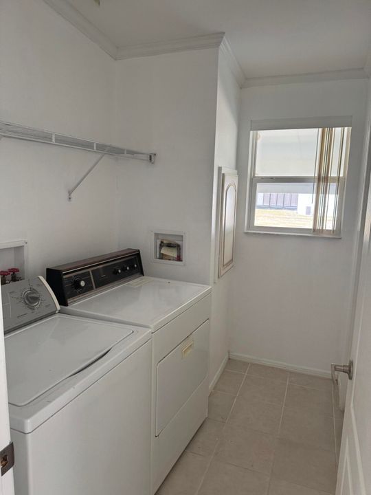 待售: $80,000 (2 贝兹, 2 浴室, 1440 平方英尺)