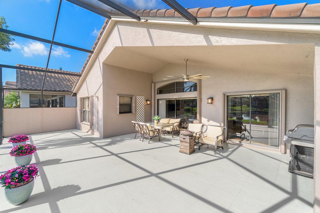 For Sale: $549,900 (3 beds, 2 baths, 1874 Square Feet)