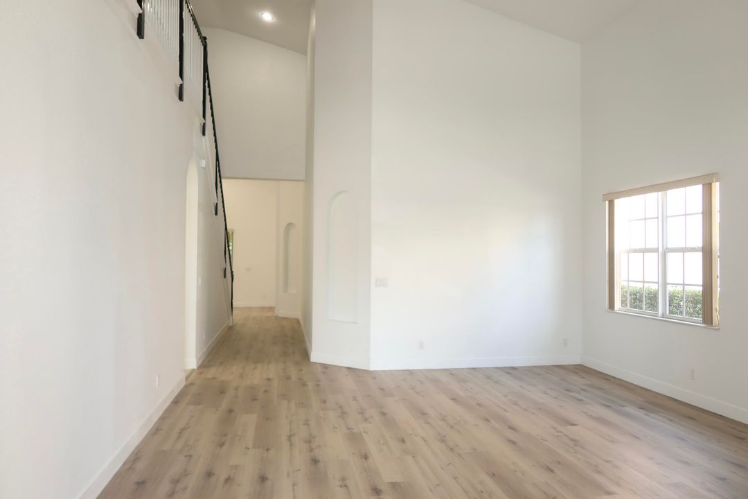 待售: $435,000 (4 贝兹, 2 浴室, 2731 平方英尺)