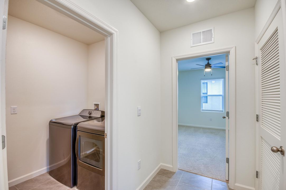 For Rent: $3,000 (4 beds, 2 baths, 1828 Square Feet)