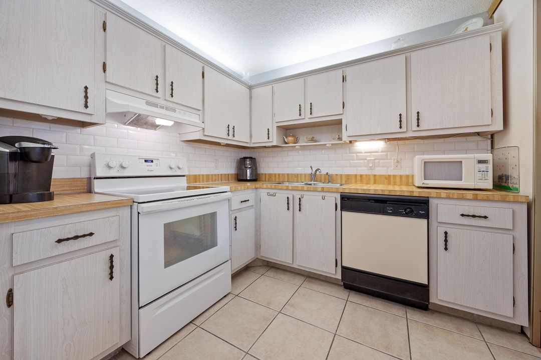 На продажу: $99,000 (1 спален, 1 ванн, 780 Квадратных фут)