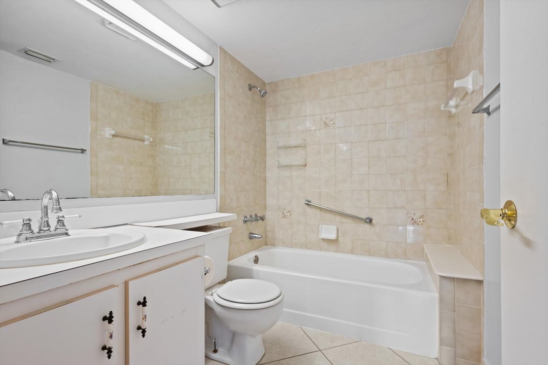 For Sale: $259,900 (3 beds, 2 baths, 1468 Square Feet)