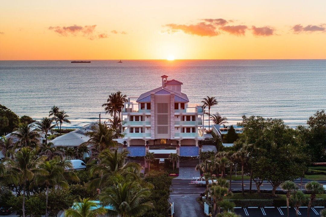 待售: $19,250,000 (4 贝兹, 4 浴室, 3800 平方英尺)