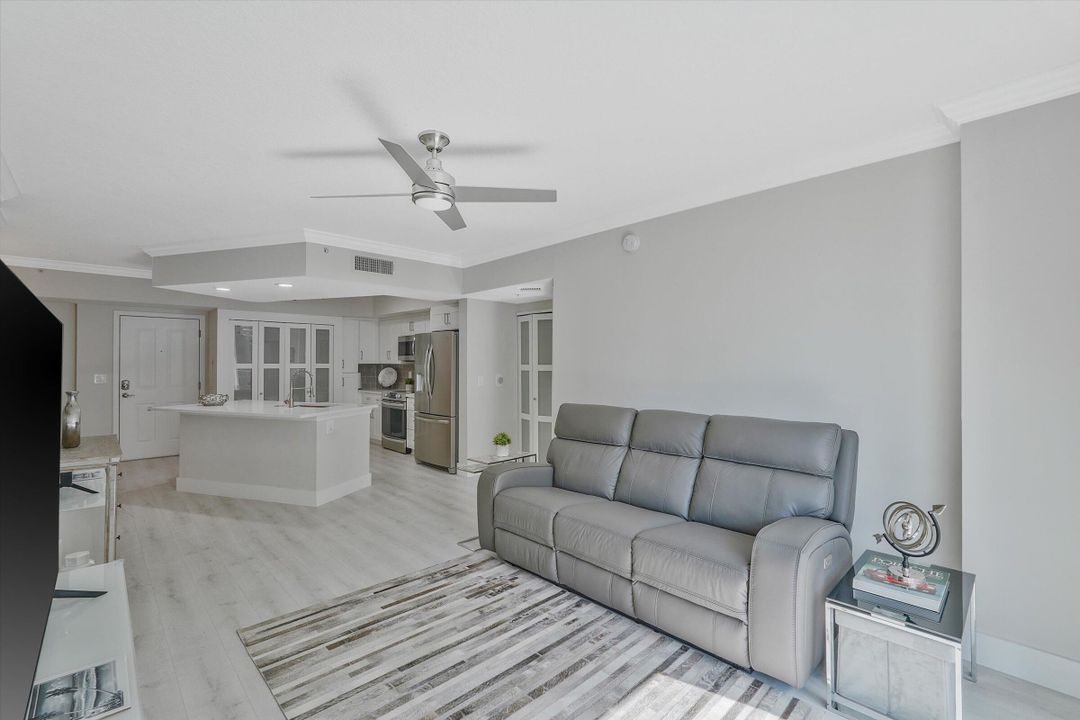 For Sale: $625,000 (2 beds, 2 baths, 1144 Square Feet)