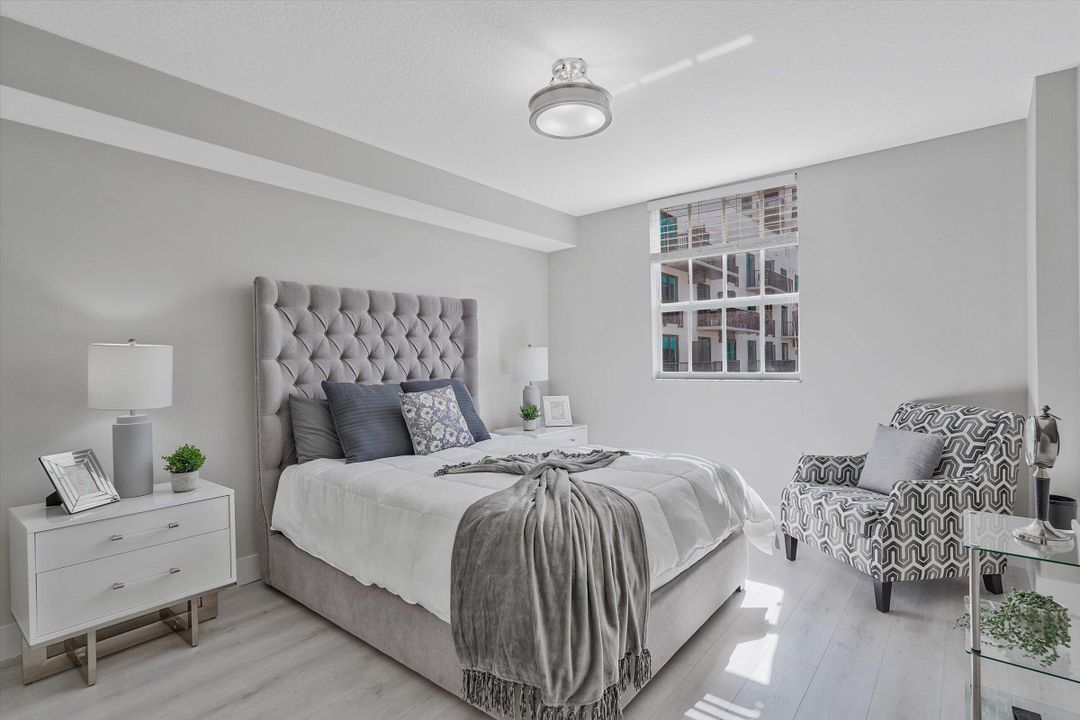 For Sale: $625,000 (2 beds, 2 baths, 1144 Square Feet)