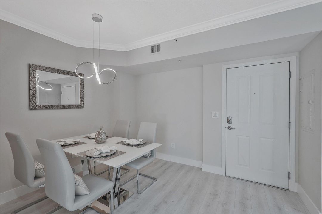 For Sale: $625,000 (2 beds, 2 baths, 1144 Square Feet)