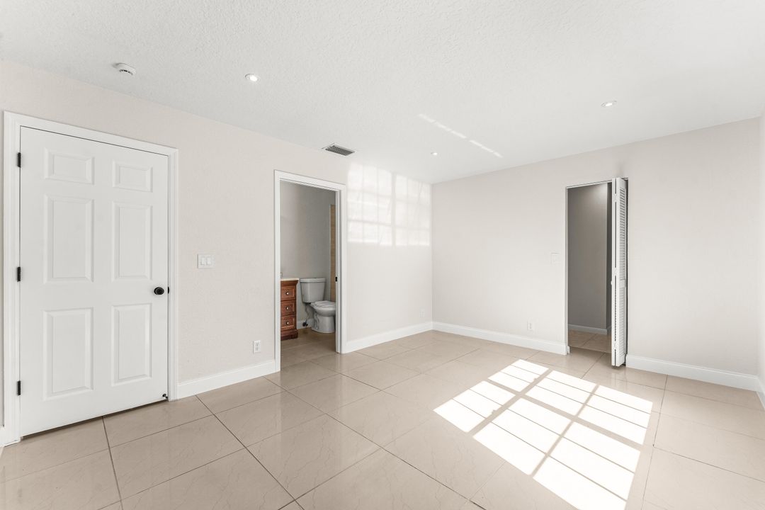 For Sale: $549,000 (3 beds, 3 baths, 1732 Square Feet)