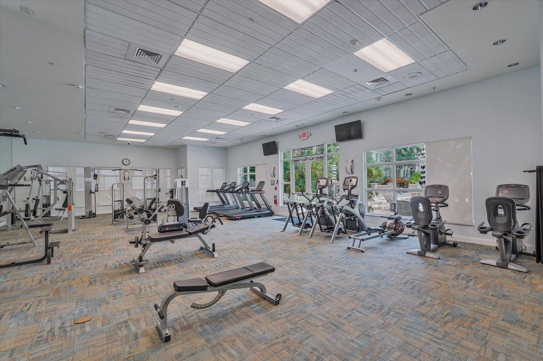 For Sale: $625,000 (2 beds, 2 baths, 1144 Square Feet)