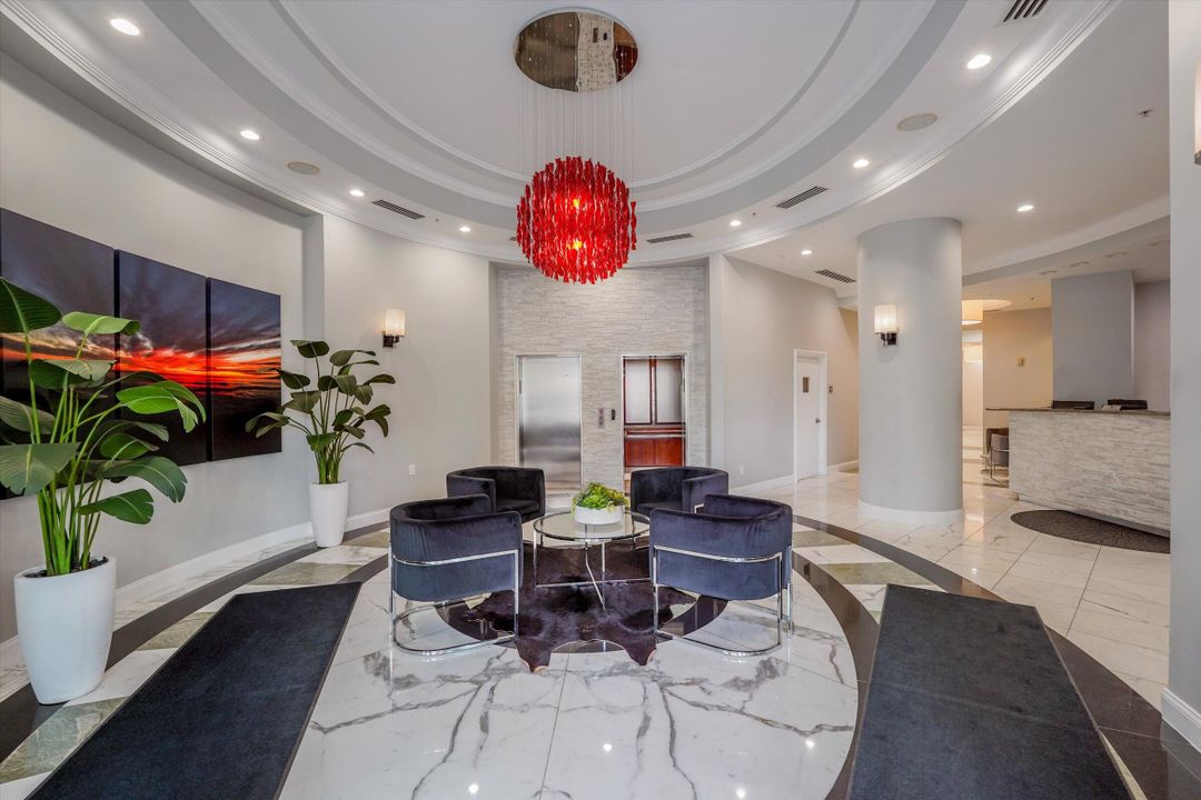 For Sale: $625,000 (2 beds, 2 baths, 1144 Square Feet)