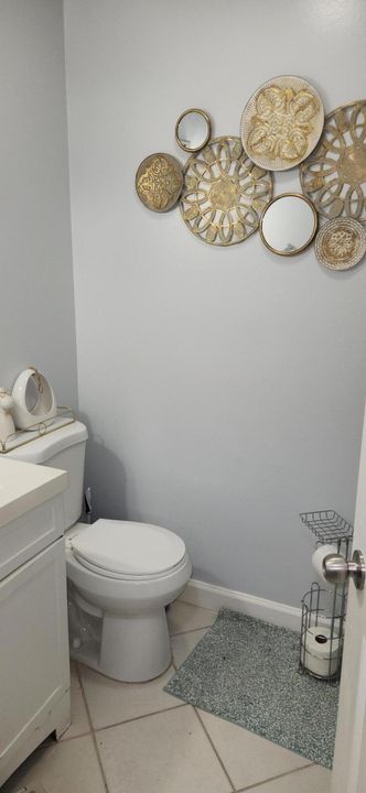 For Sale: $325,000 (2 beds, 2 baths, 1368 Square Feet)