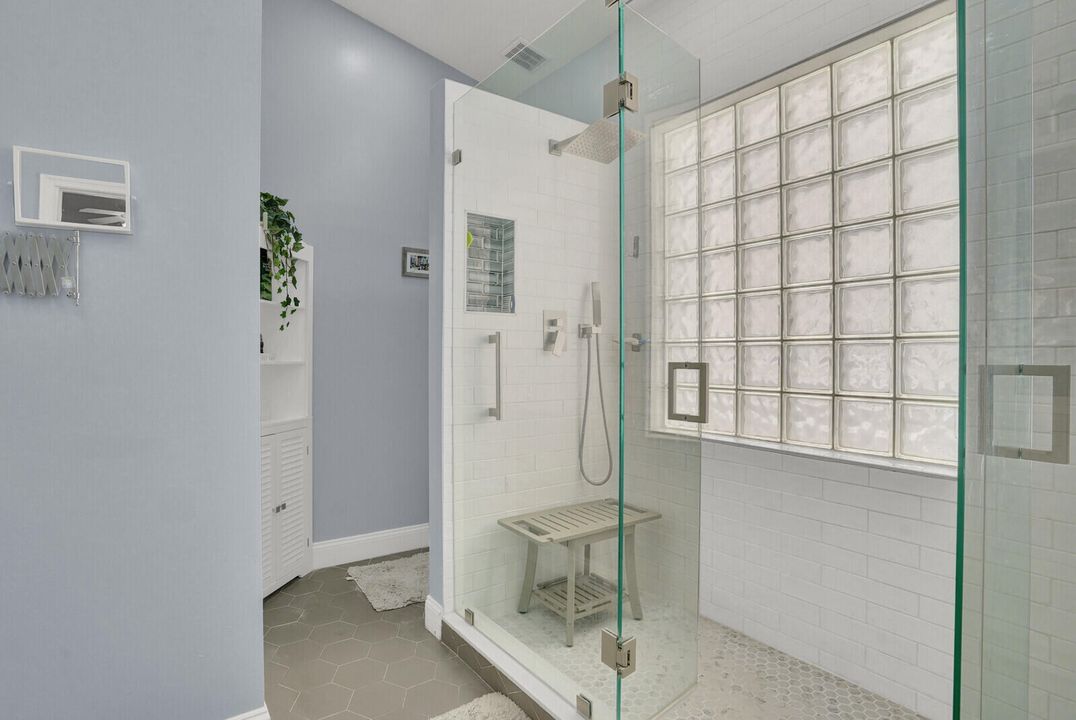 На продажу: $550,000 (3 спален, 2 ванн, 1798 Квадратных фут)