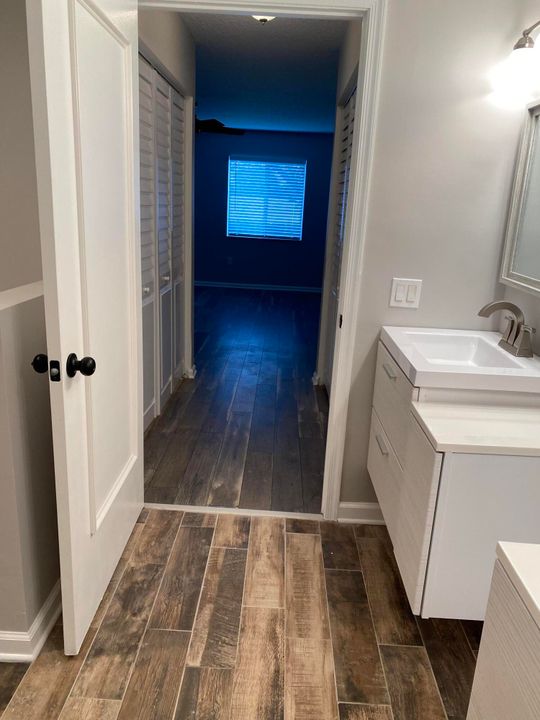 В аренду: $3,300 (3 спален, 2 ванн, 1813 Квадратных фут)