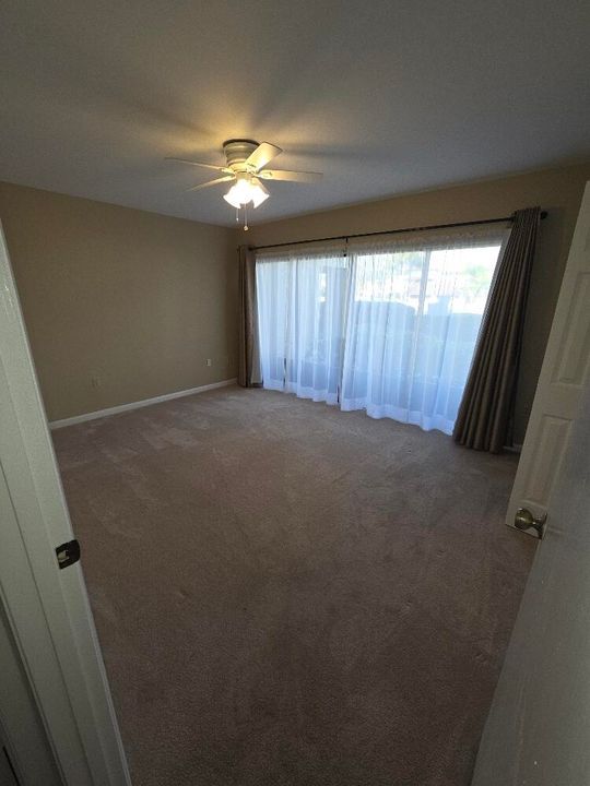 For Rent: $1,950 (2 beds, 2 baths, 1417 Square Feet)