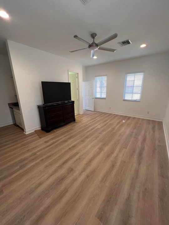 En Renta: $1,600 (1 camas, 1 baños, 504 Pies cuadrados)