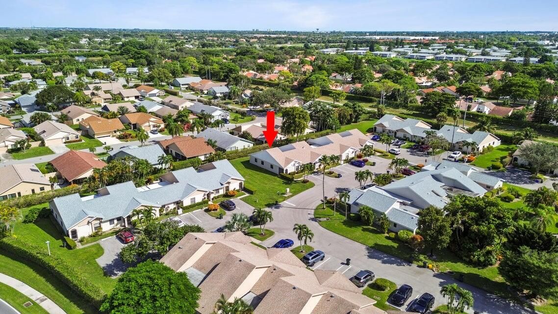 For Rent: $2,000 (2 beds, 2 baths, 1225 Square Feet)