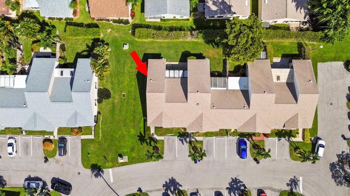 For Rent: $2,000 (2 beds, 2 baths, 1225 Square Feet)