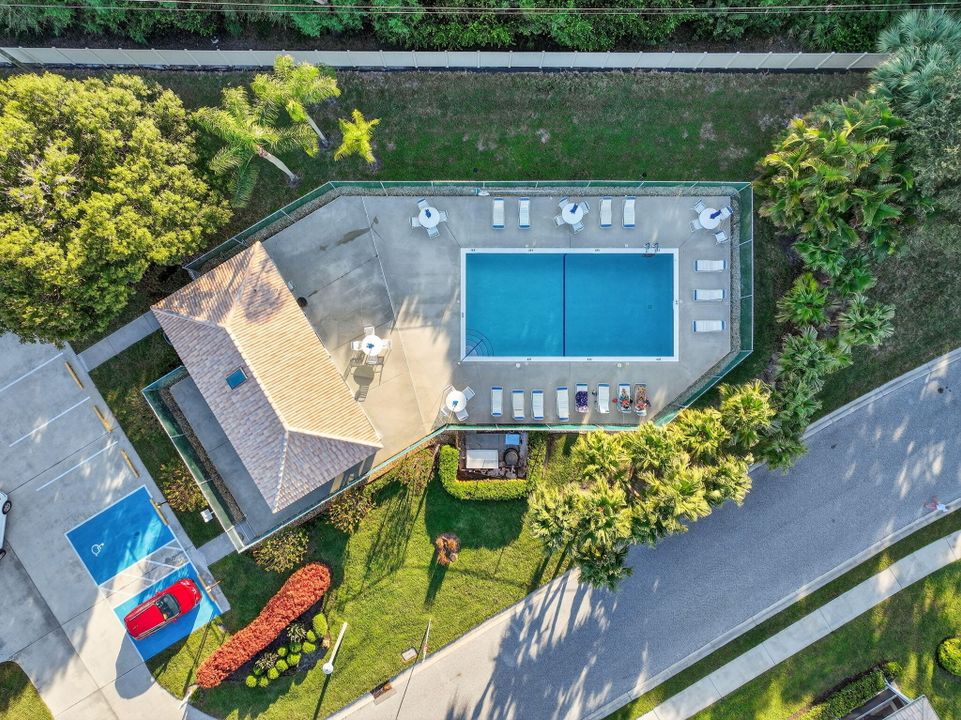 На продажу: $410,000 (3 спален, 2 ванн, 1588 Квадратных фут)