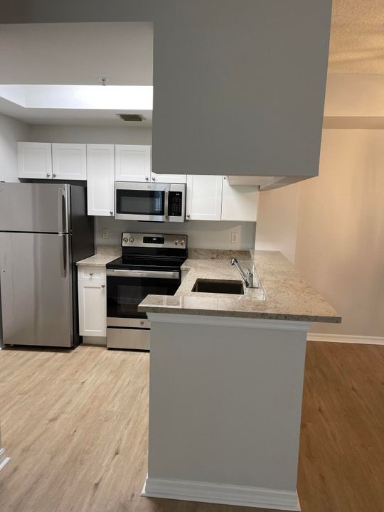 En Venta: $349,000 (2 camas, 2 baños, 1092 Pies cuadrados)