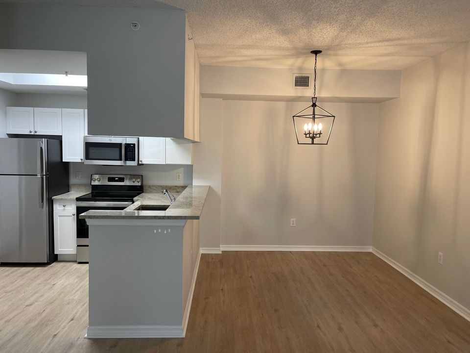 En Venta: $349,000 (2 camas, 2 baños, 1092 Pies cuadrados)