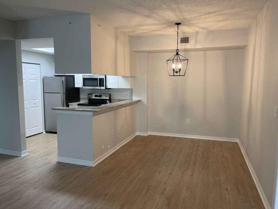 En Venta: $349,000 (2 camas, 2 baños, 1092 Pies cuadrados)