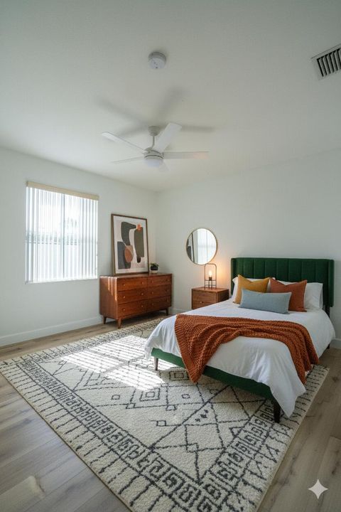 待售: $435,000 (4 贝兹, 2 浴室, 2731 平方英尺)