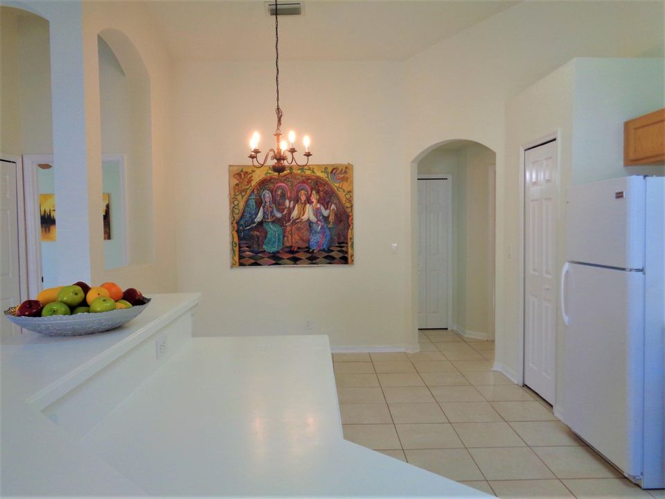 В аренду: $2,150 (3 спален, 2 ванн, 1310 Квадратных фут)