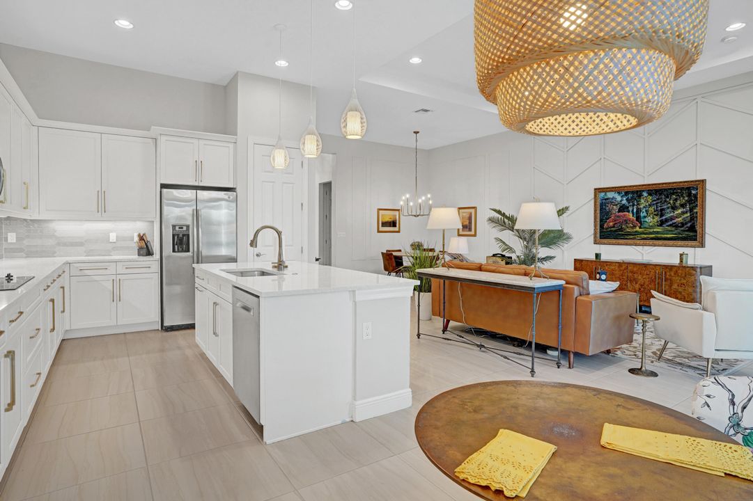 На продажу: $779,000 (3 спален, 3 ванн, 2222 Квадратных фут)