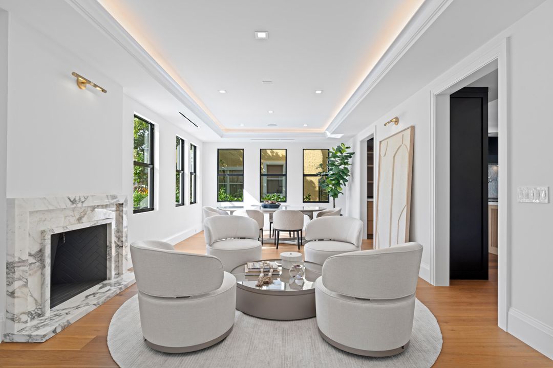 En Venta: $4,995,000 (4 camas, 4 baños, 3689 Pies cuadrados)