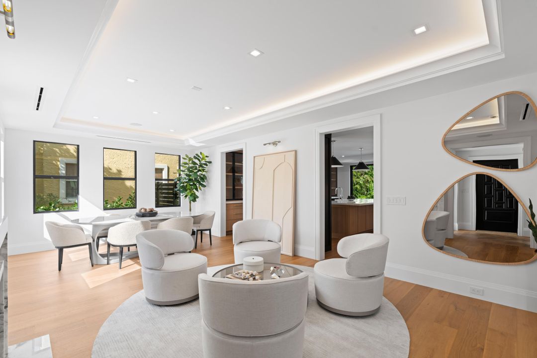 En Venta: $4,995,000 (4 camas, 4 baños, 3689 Pies cuadrados)