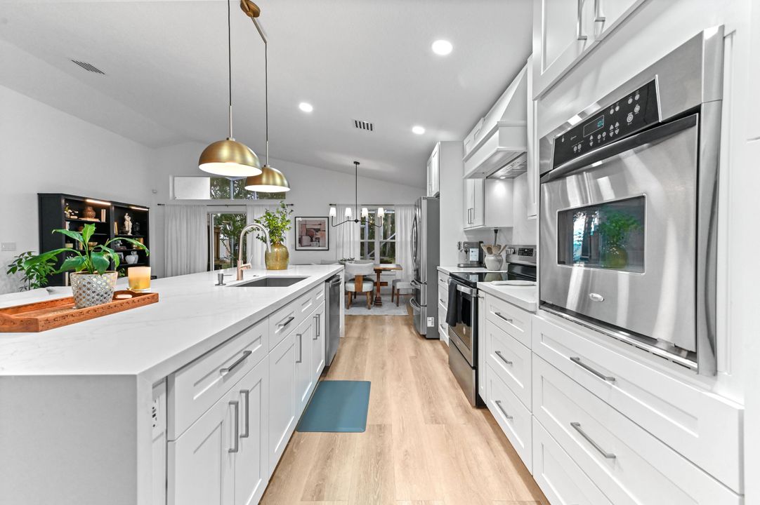 For Sale: $659,900 (3 beds, 2 baths, 2026 Square Feet)