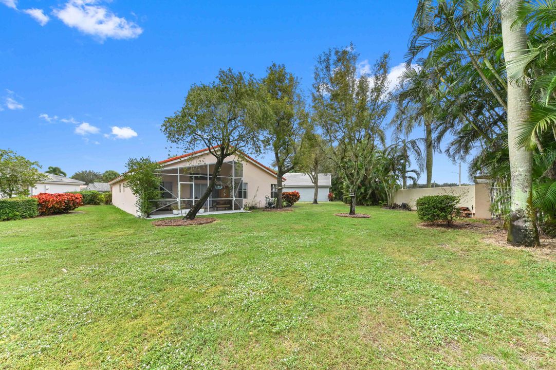 For Sale: $659,900 (3 beds, 2 baths, 2026 Square Feet)