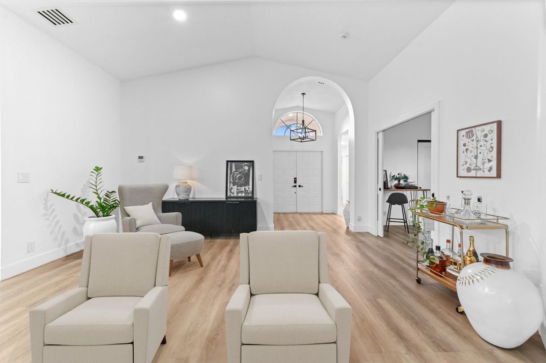 For Sale: $659,900 (3 beds, 2 baths, 2026 Square Feet)