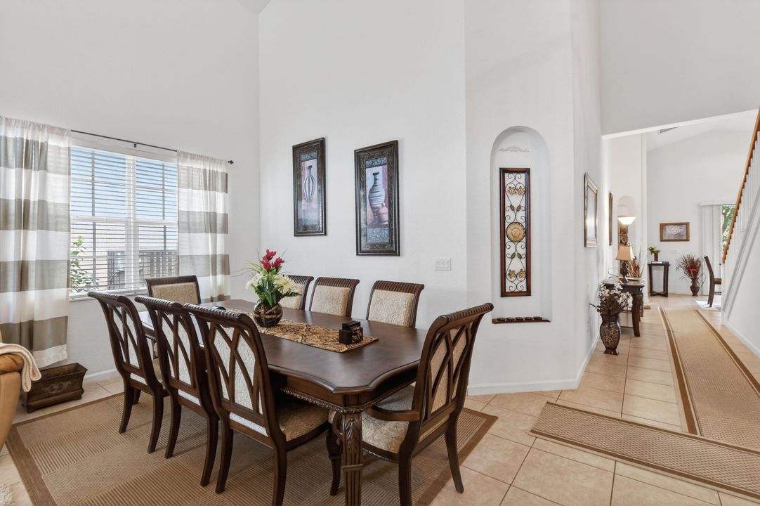 待售: $489,000 (4 贝兹, 2 浴室, 2731 平方英尺)