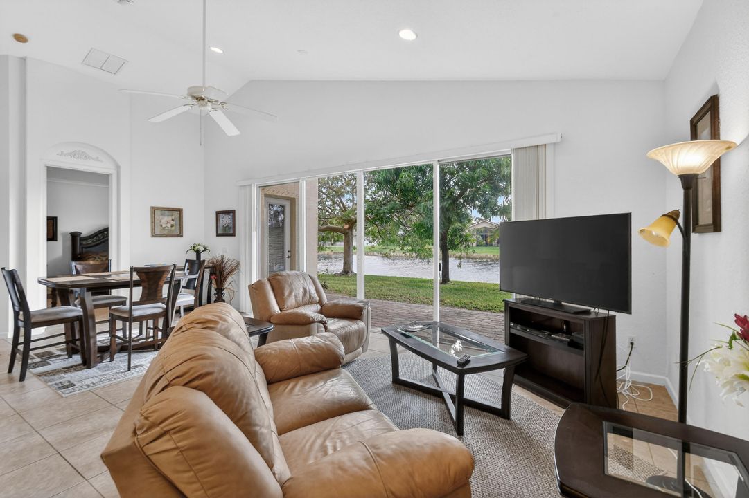 待售: $489,000 (4 贝兹, 2 浴室, 2731 平方英尺)