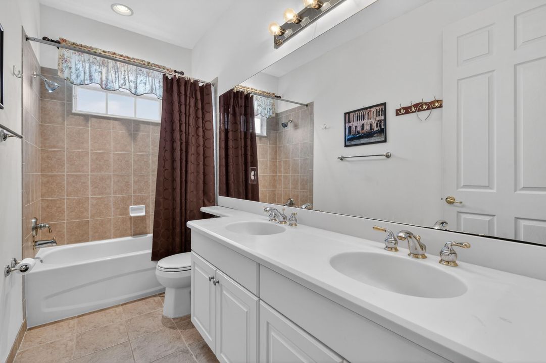 待售: $489,000 (4 贝兹, 2 浴室, 2731 平方英尺)