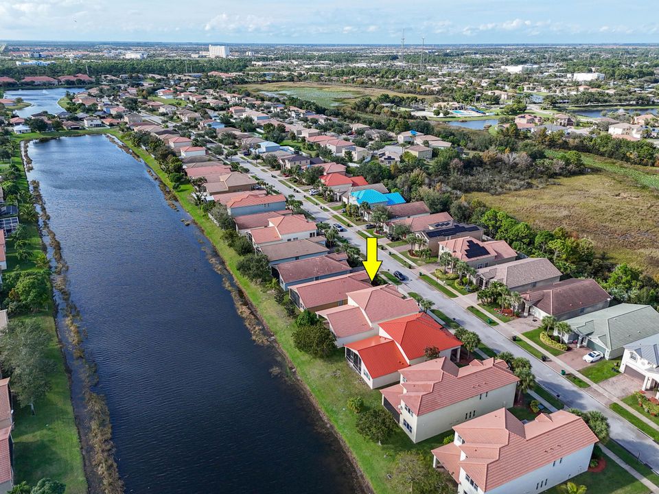 待售: $489,000 (4 贝兹, 2 浴室, 2731 平方英尺)